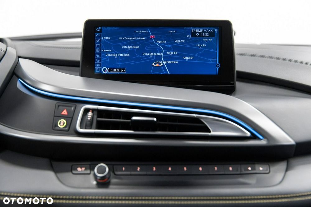 BMW i8 - 36