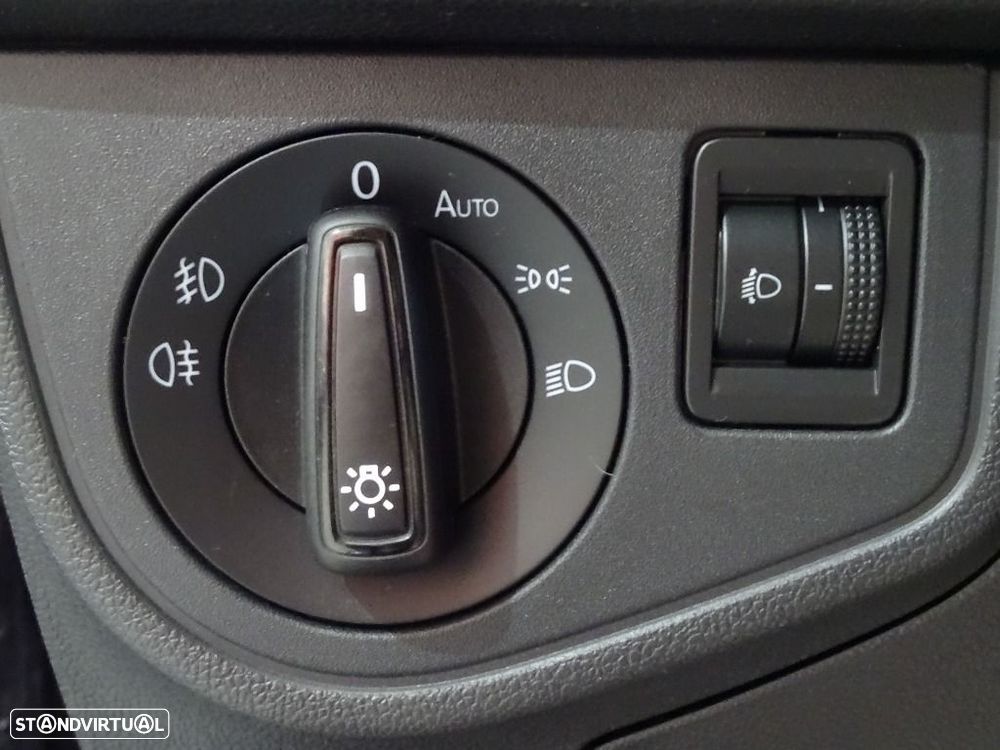 VW Polo 1.0 TSI Urban DSG - 11