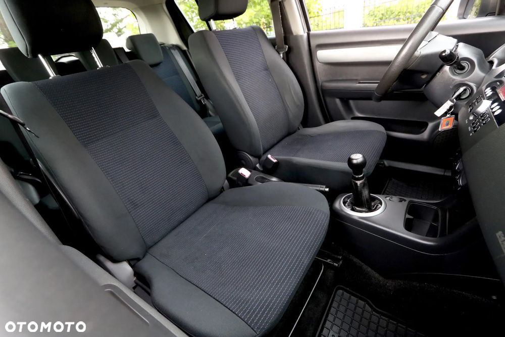 Suzuki Swift 1.3 Sunlight Edition - 12