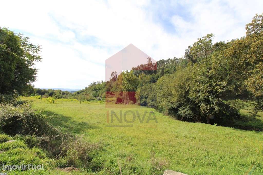 Terreno Agrícola em Vilarinho, Vila Verde - Grande imagem: 4/5