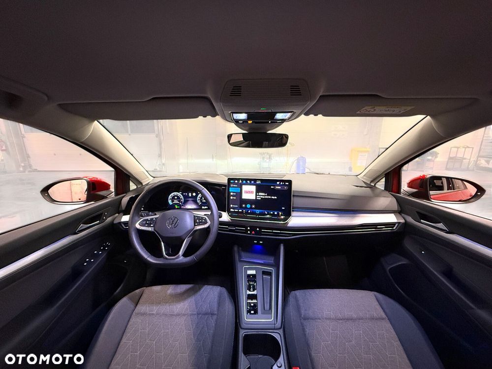 Volkswagen Golf - 31