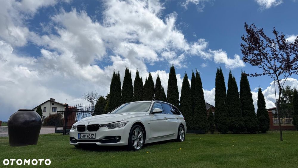 BMW Seria 3 318d - 15