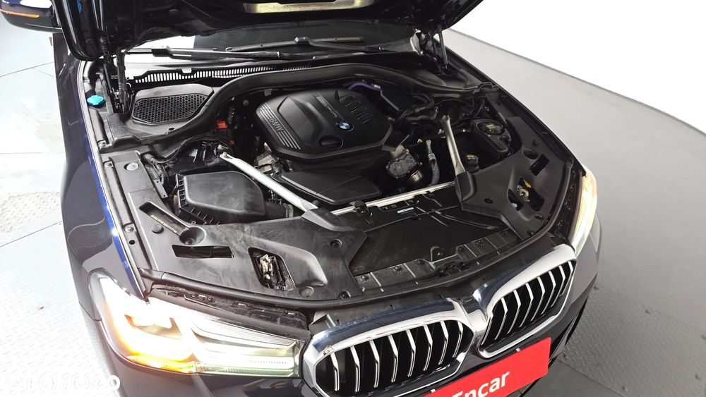 BMW Seria 5 - 28