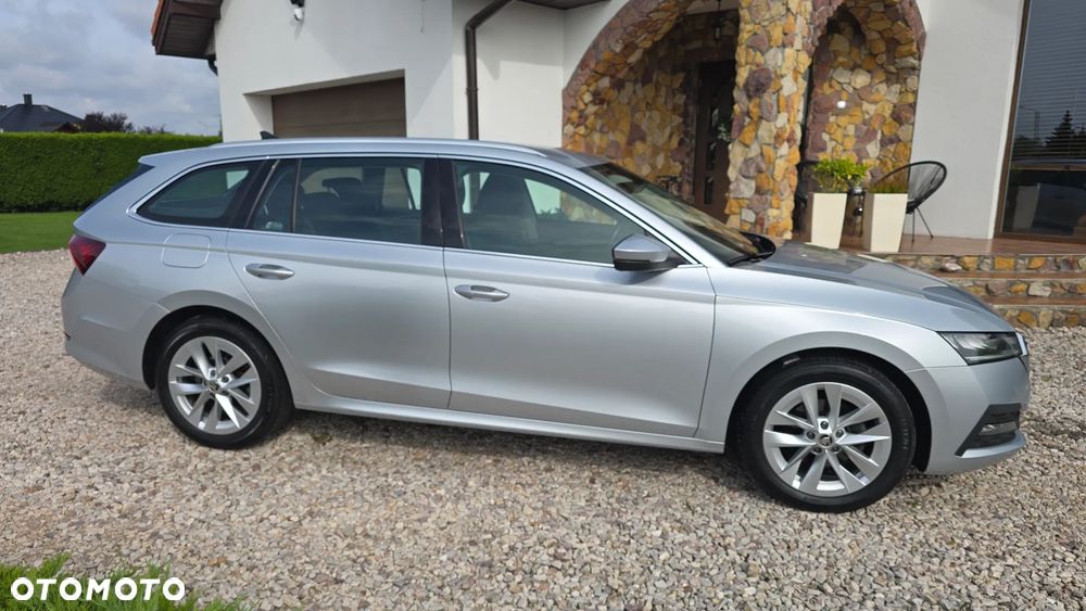 Skoda Octavia 2.0 TDI Ambition DSG - 35