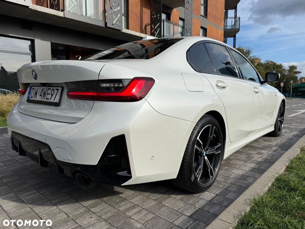 BMW Seria 3 2023 photo 5