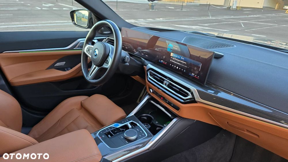 BMW i4 - 8