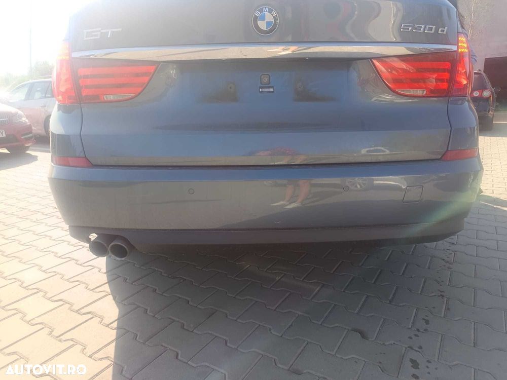 Bara spate cu loc pentru senzori BMW Seria 5 GT F07 - 2