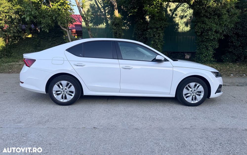 Skoda Octavia 2.0 TDI Ambition - 19