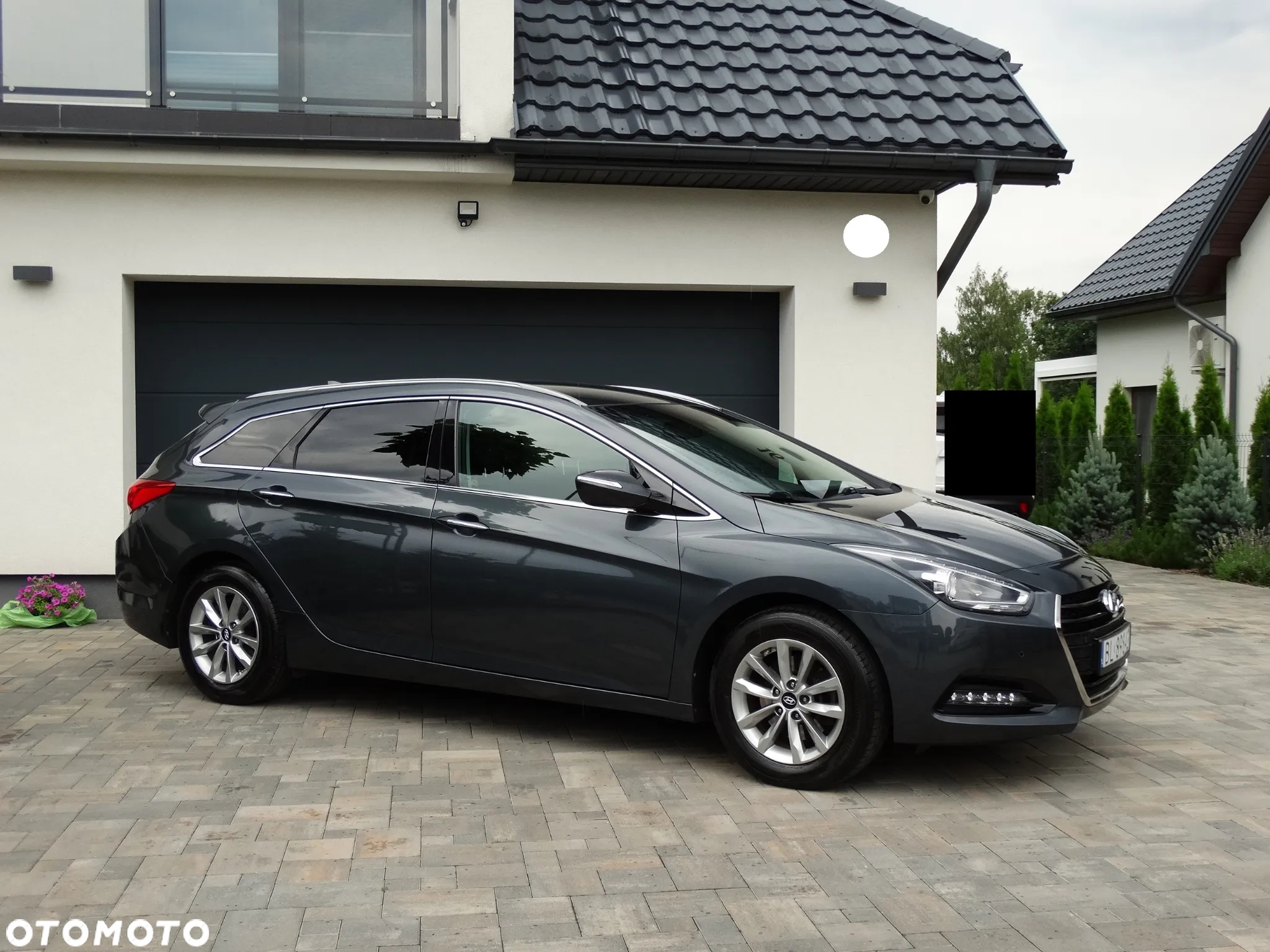 Hyundai i40 Kombi 1.7 CRDi Premium - 25