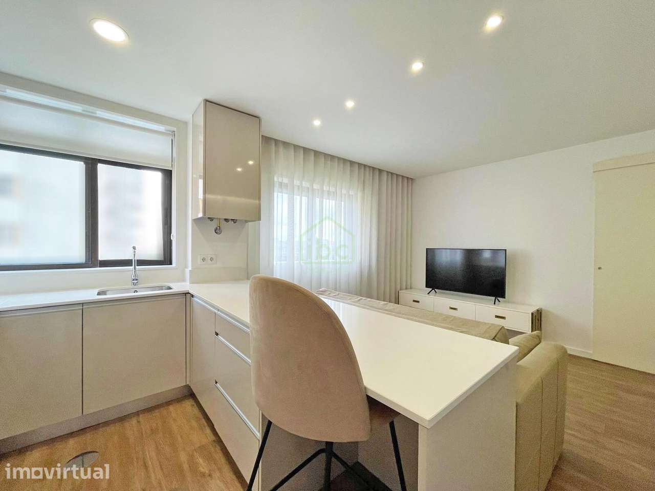 Apartamento T1 | Póvoa de Varzim - Grande imagem: 4/18