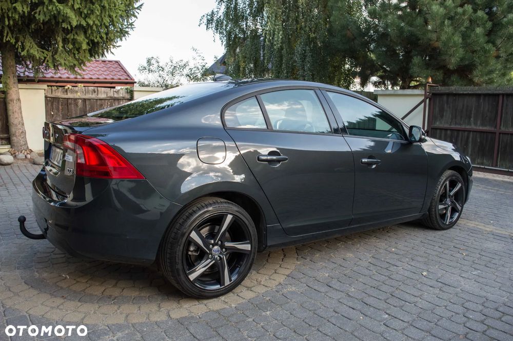 Volvo S60 D3 Geartronic Business Edition - 10