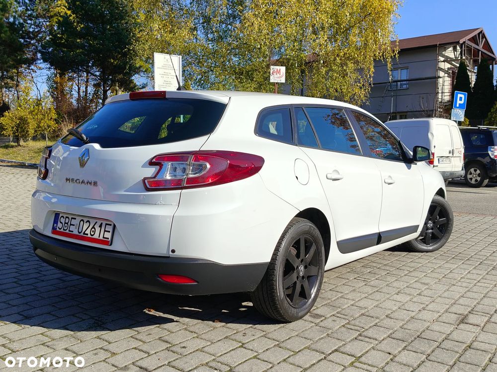 Renault Megane 2014 photo 2