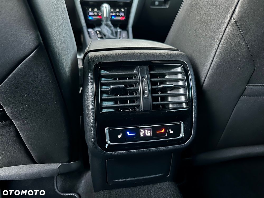 Volkswagen Arteon Shooting Brake 2.0 TDI SCR 4Motion DSG R-Line - 32