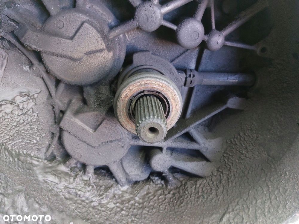 Skrzynia biegów Manualna Volvo V50 2,0 D 136 KM 04-12 9482387 456R7002CC - 6