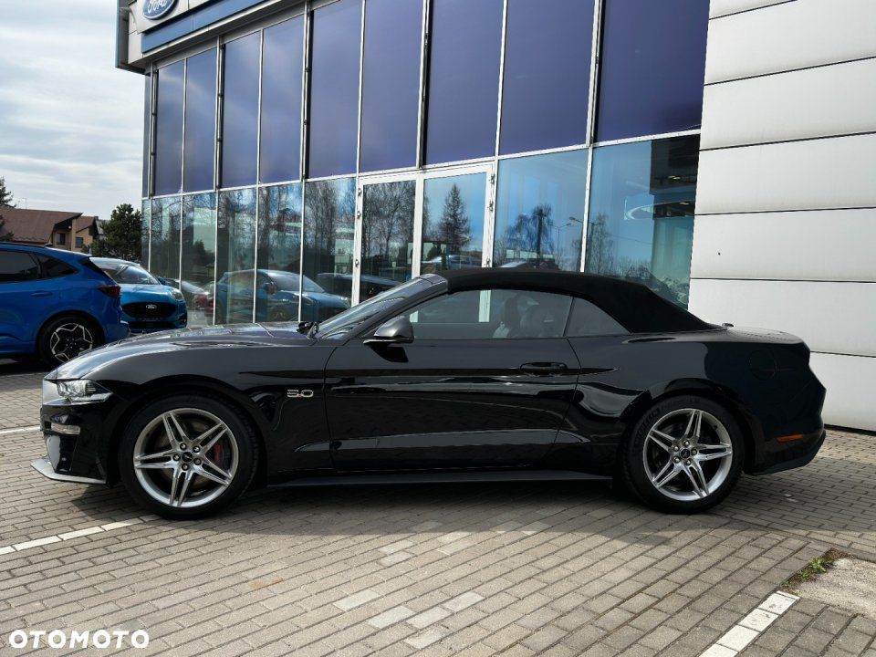 Ford Mustang - 10