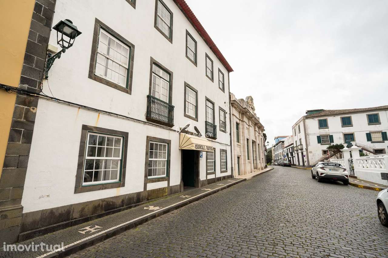 Oportunidade | Edificio Hoteleiro em frente à Marina da Horta, Açores - Grande imagem: 5/47