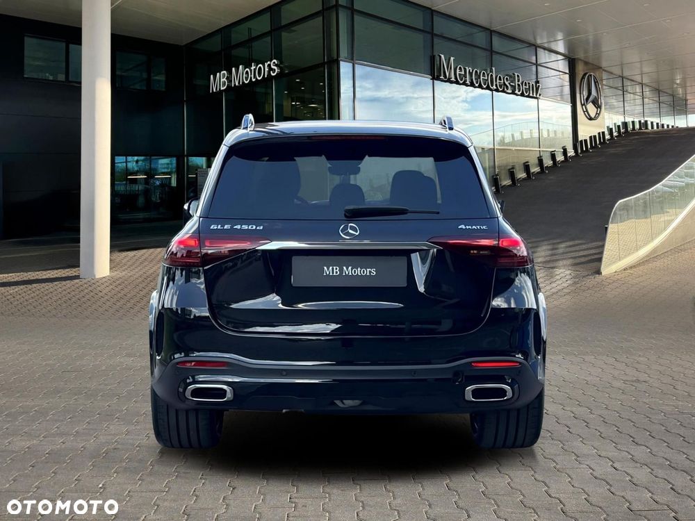 Mercedes-Benz GLE - 10