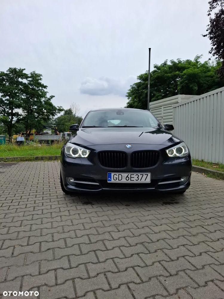 BMW 5GT 535i - 8
