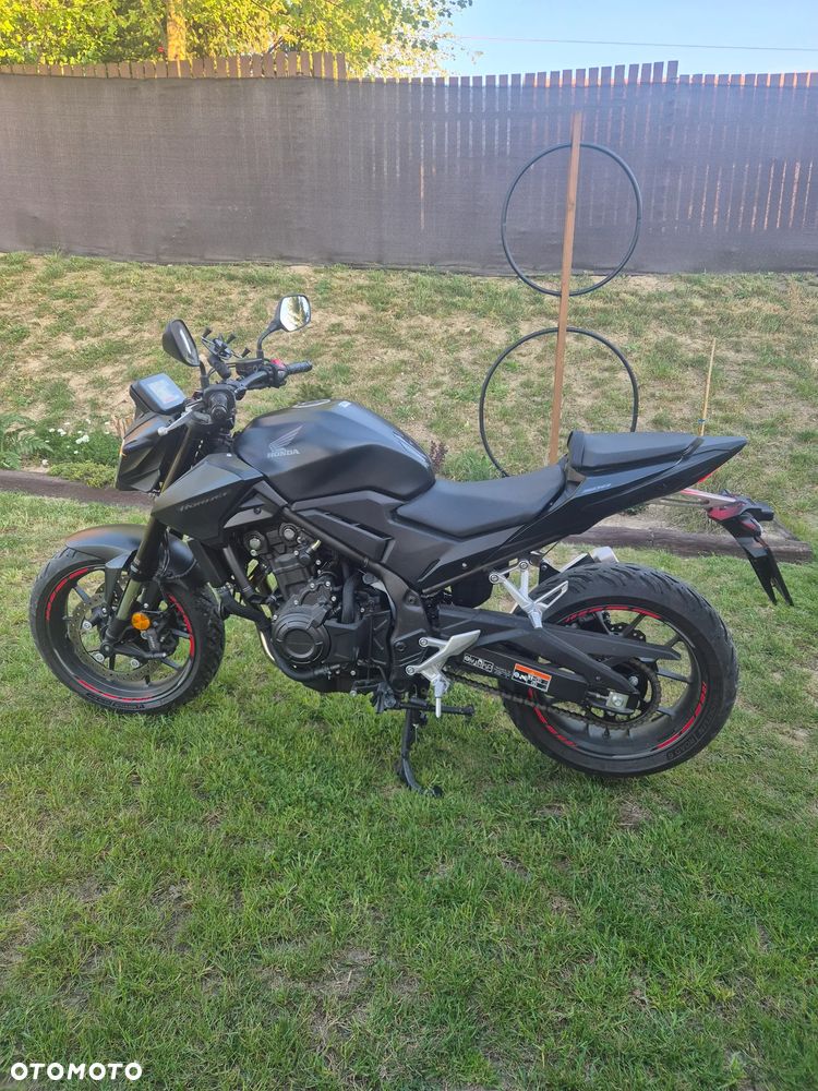 Honda CB - 1