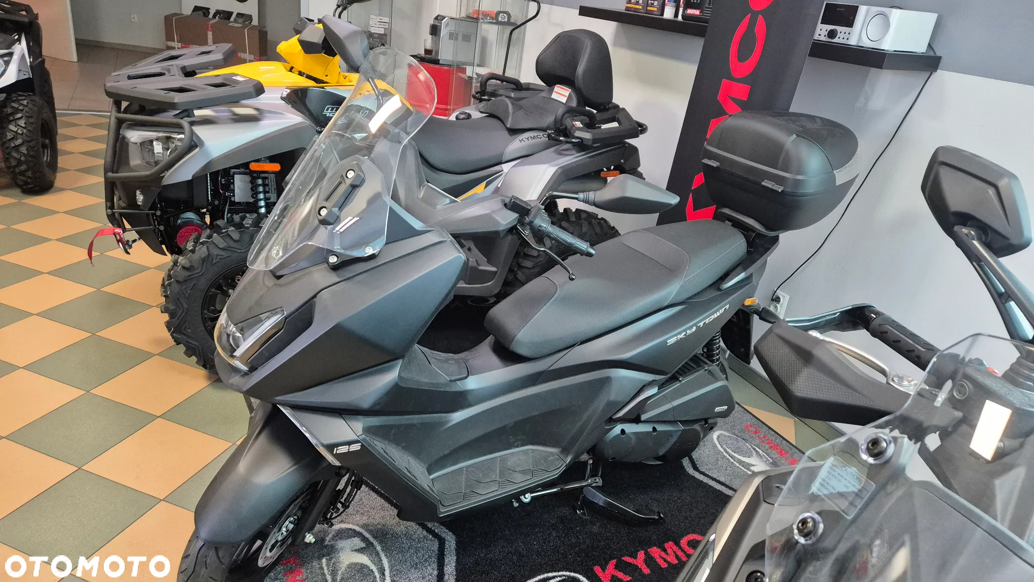 Kymco Skytown - 7