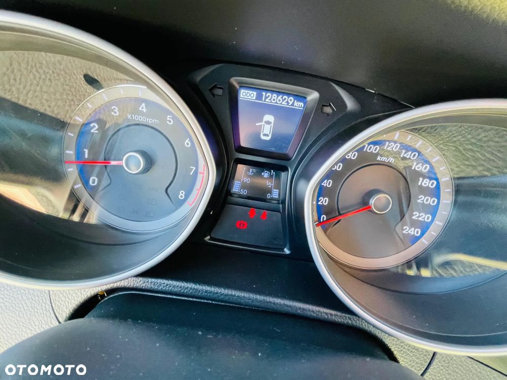 Hyundai i30 blue 1.6 GDI YES Gold - 17