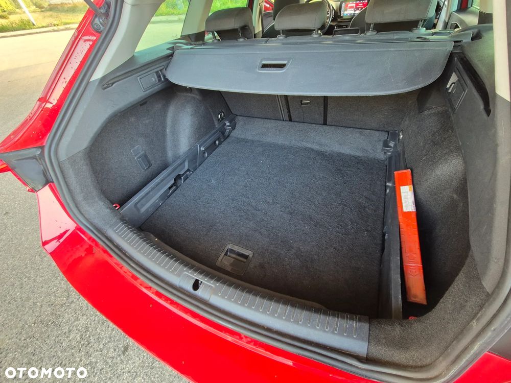 Seat Leon Sportstourer 2.0 TDI Full LED - 8