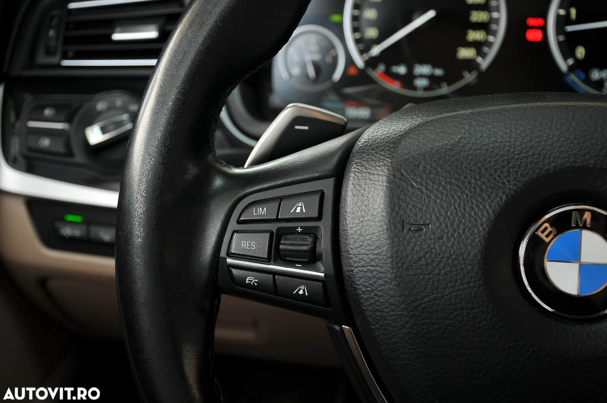 BMW Seria 5 535d Aut. - 29