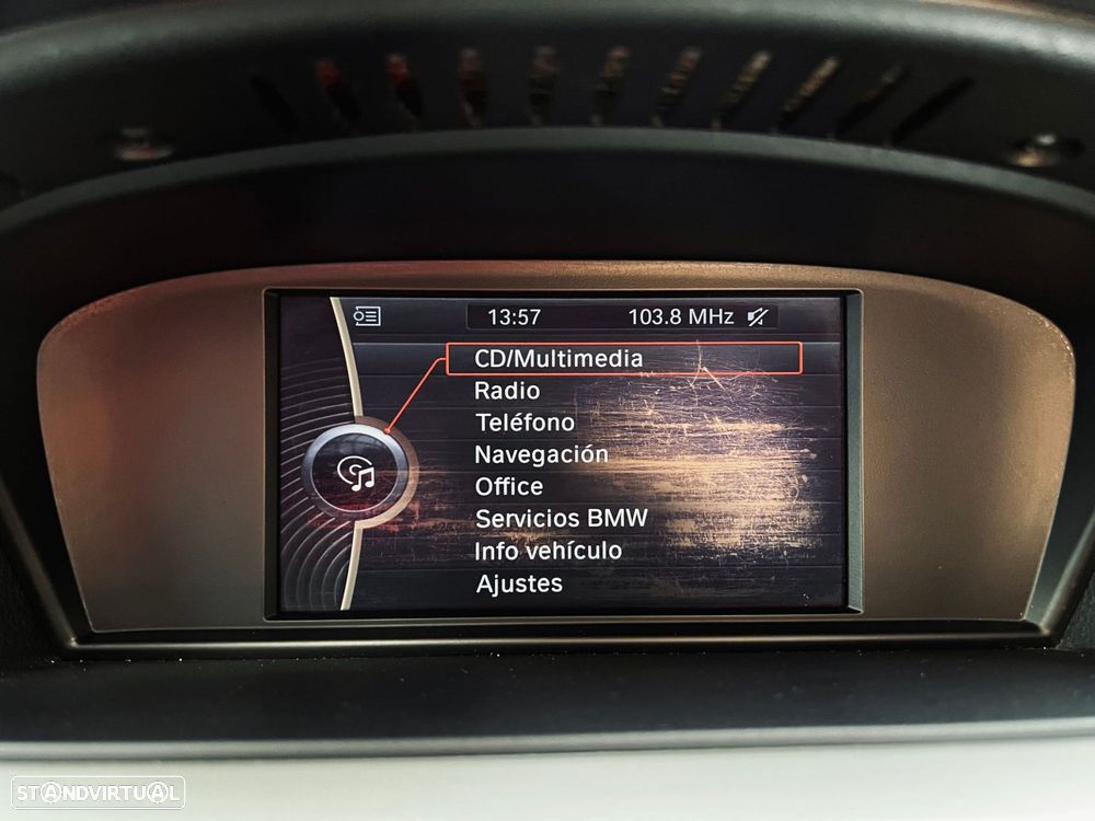 BMW 320 d Navigation - 18