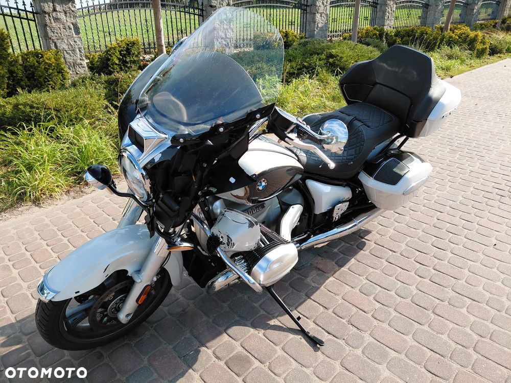 BMW R - 1