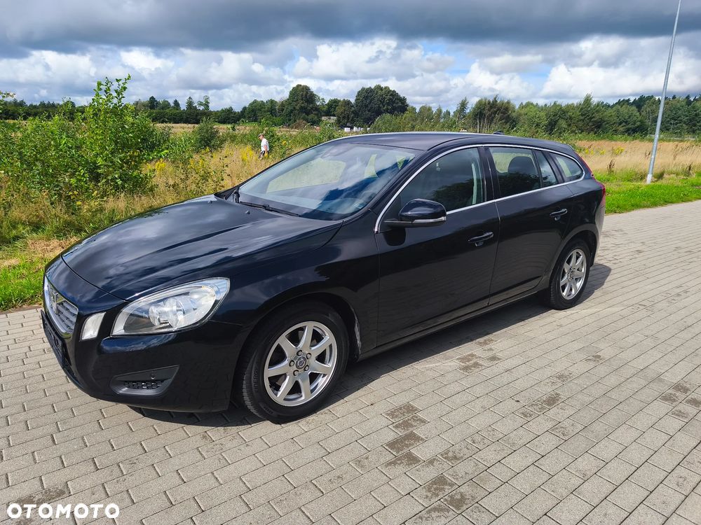 Volvo V60 D3 Geartronic Summum - 6