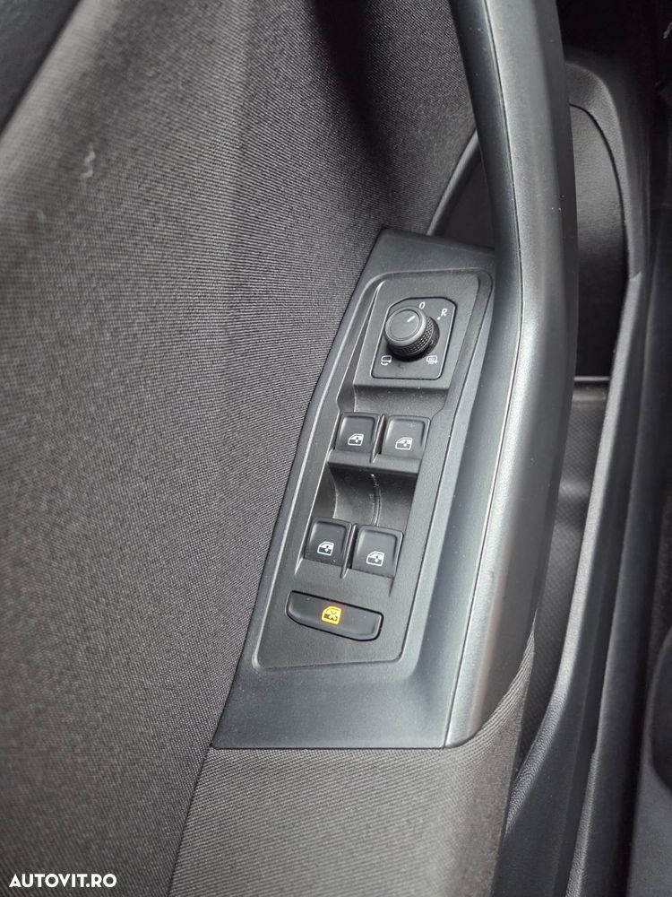 Volkswagen T-Roc 1.5 TSI DSG Life - 20