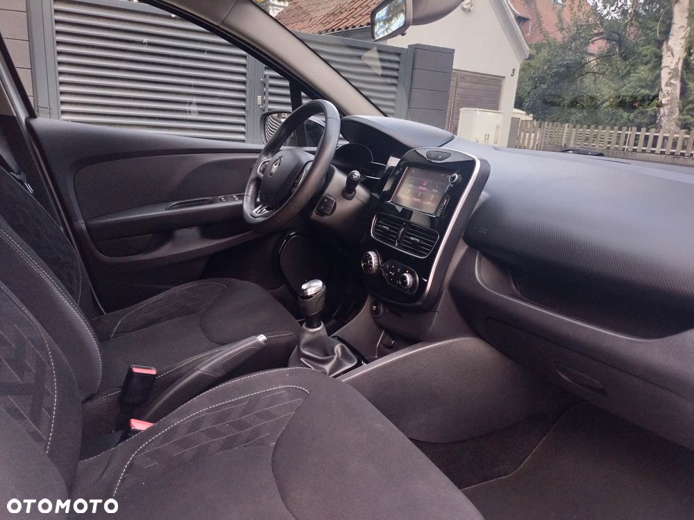 Renault Clio 1.2 16V Limited - 34