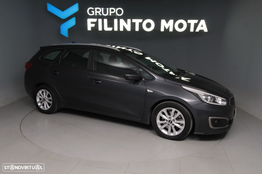 Kia Ceed SW 1.6 CRDi Nav Line - 9