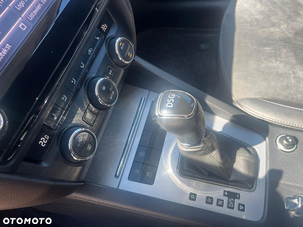 Skoda Octavia 1.8 TSI Elegance DSG - 18