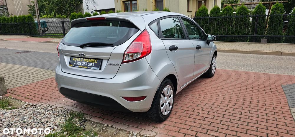 Ford Fiesta 1.25 Ambiente EU5 - 5