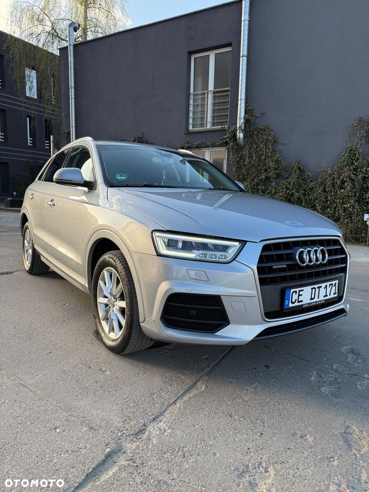 Audi Q3 2.0 TDI Quattro Sport S tronic - 23