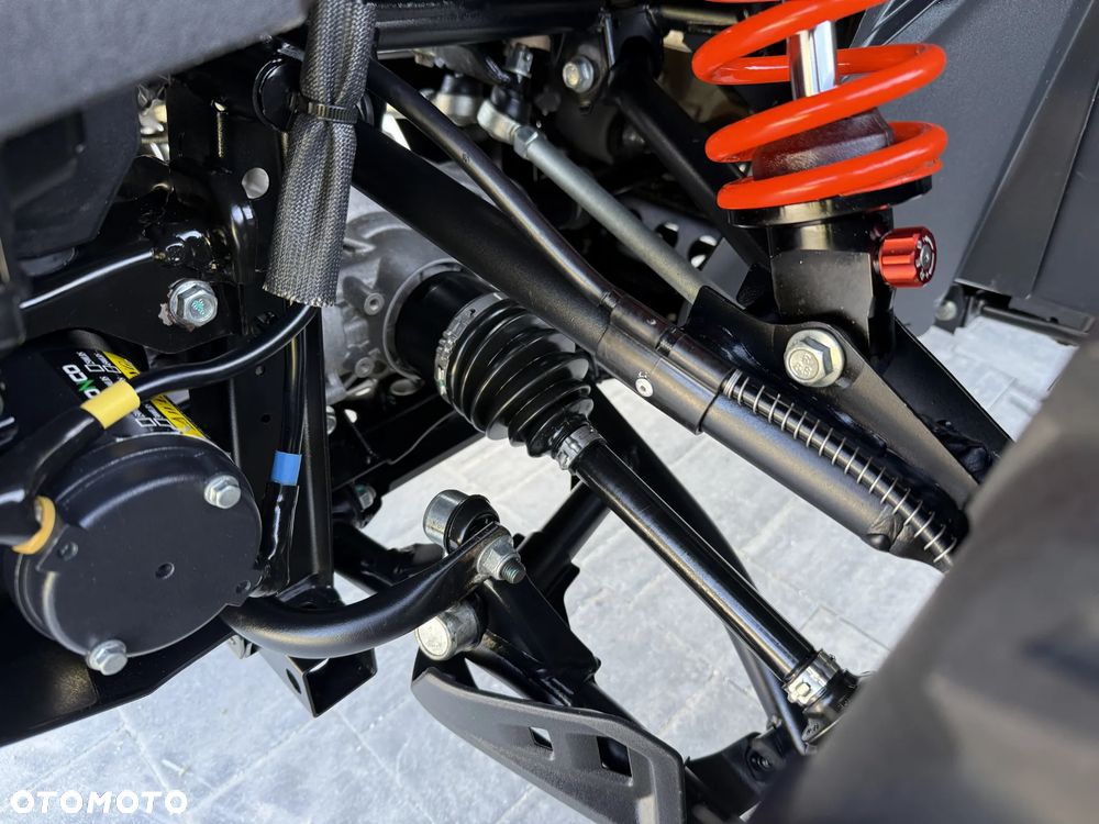 CFMoto CForce - 9