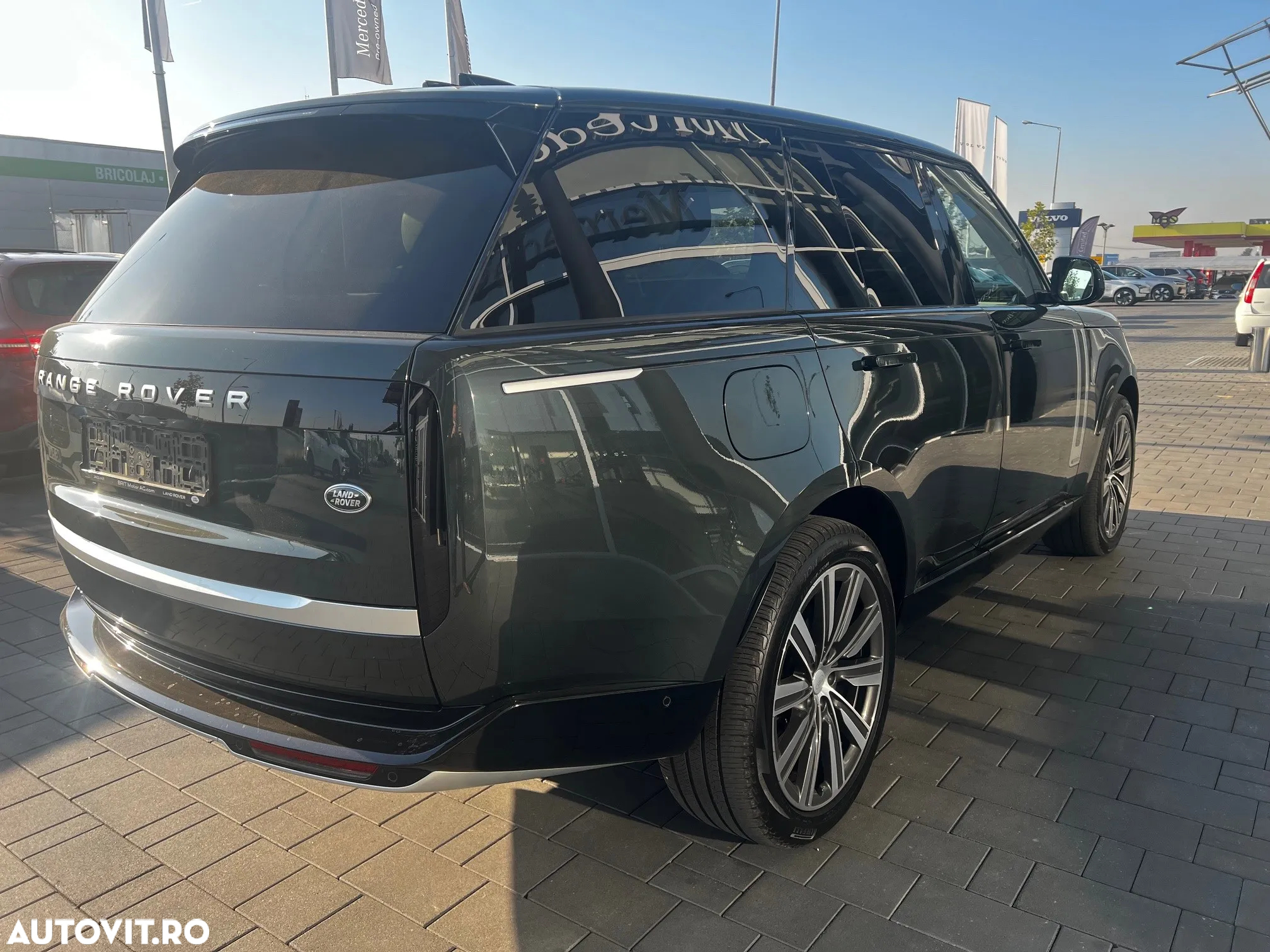 Land Rover Range Rover 3.0 I6 D350 MHEV Autobiography - 4