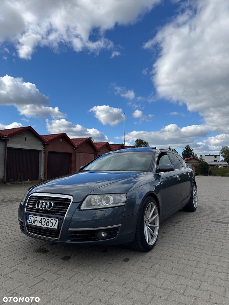 Audi A6 - 4