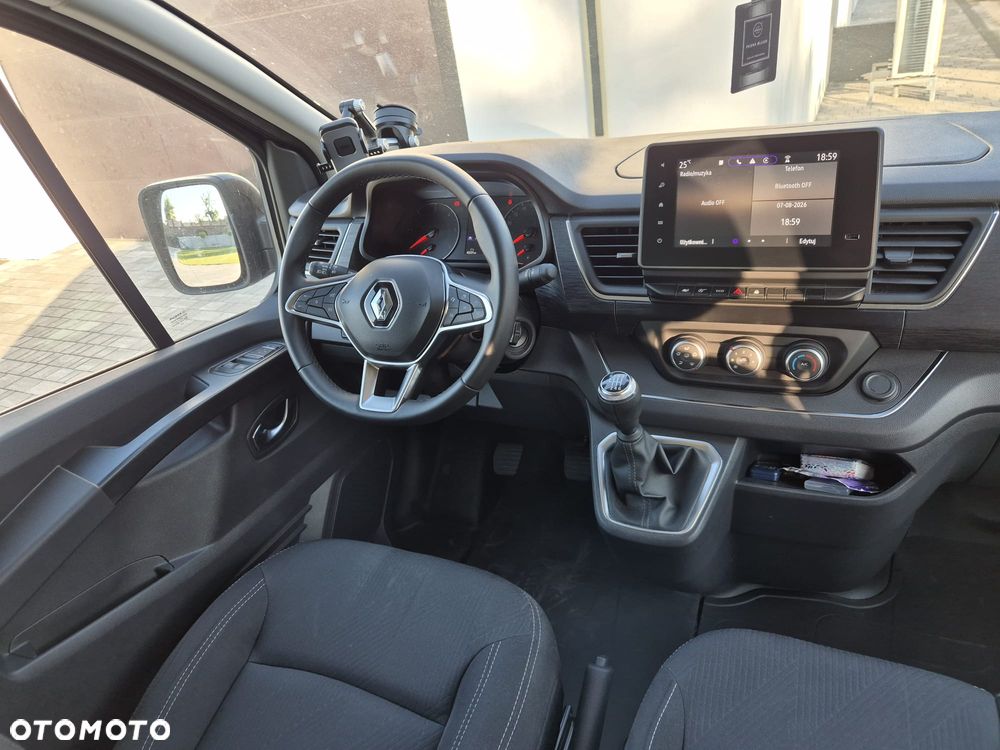 Renault Trafic - 6