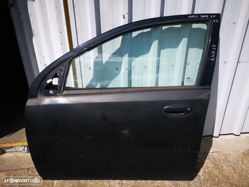 CHEVROLET AVEO PORTA FRENTE ESQUERDA - PF547 - 1
