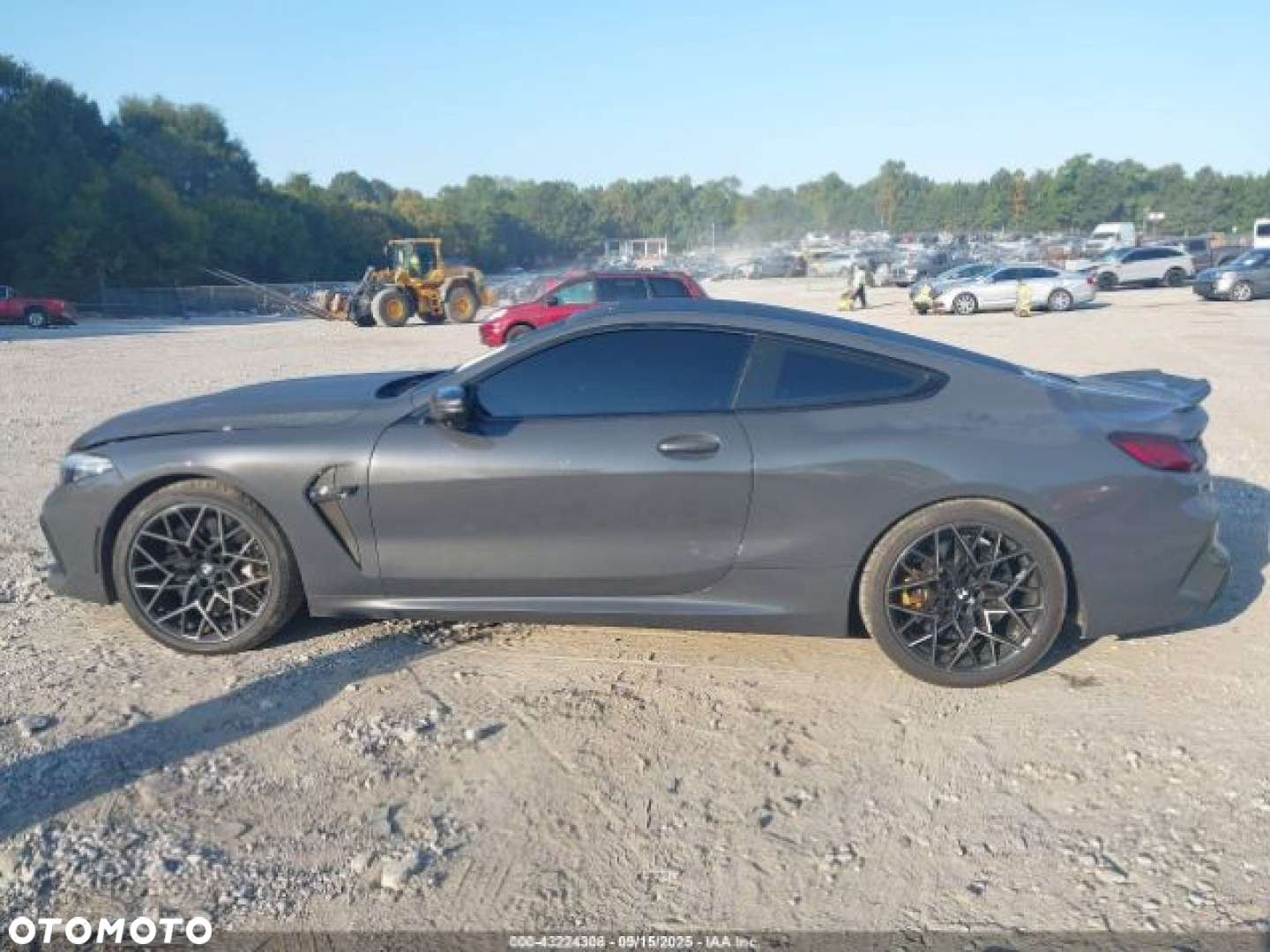 BMW M8 - 12
