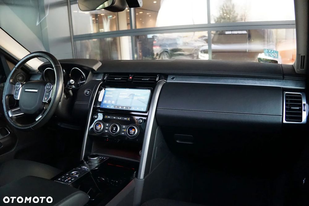 Land Rover Discovery V 3.0 TD6 First Edition - 36