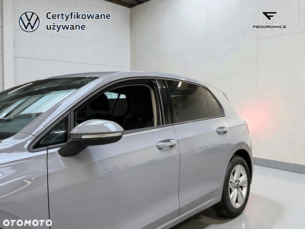Volkswagen Golf - 11