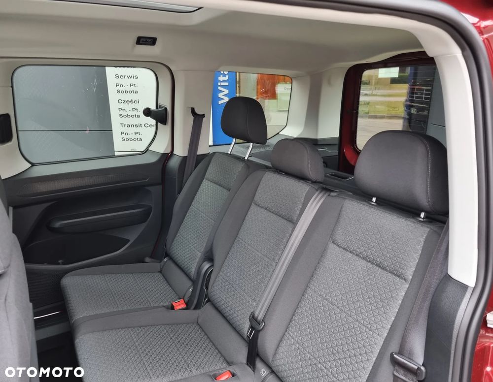 Ford Tourneo Connect Grand - 9