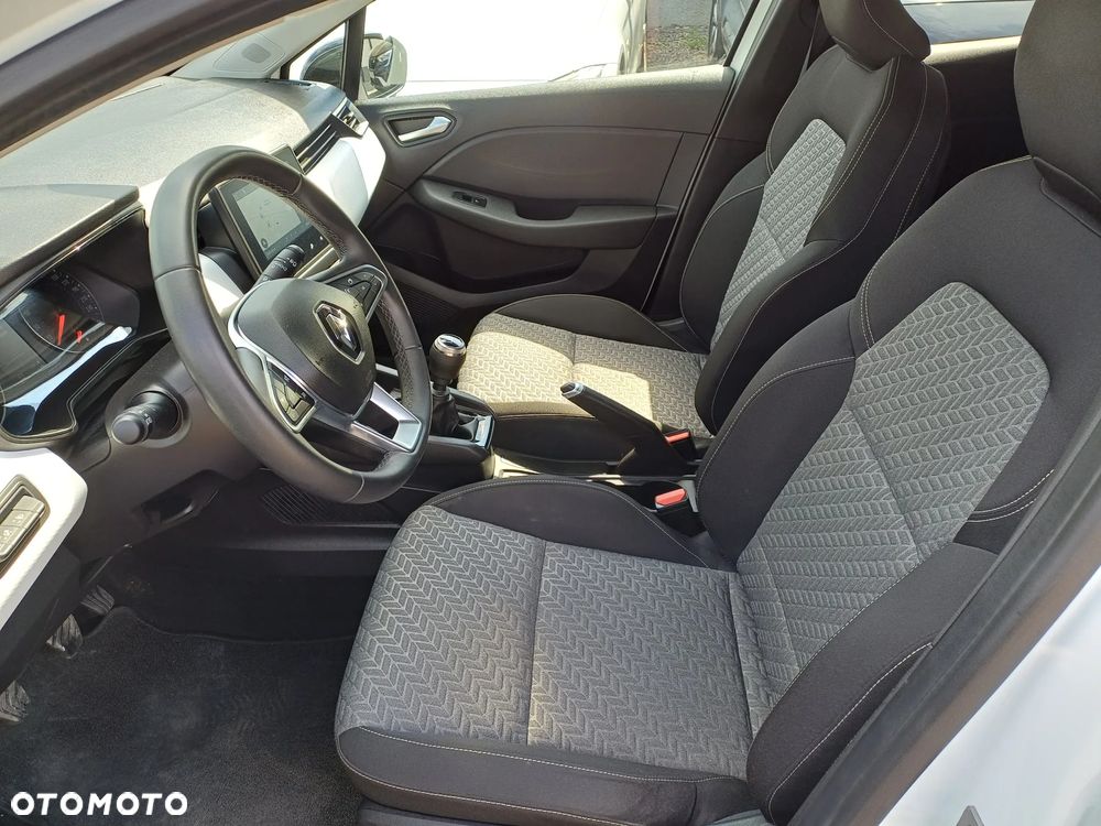 Renault Clio 1.0 TCe Evolution - 16