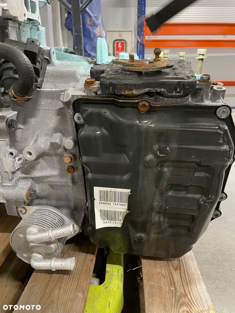 SILNIK SŁUPEK SKRZYNIA 20GE92  PEUGEOT 1.2THP 208 HN05 - 9