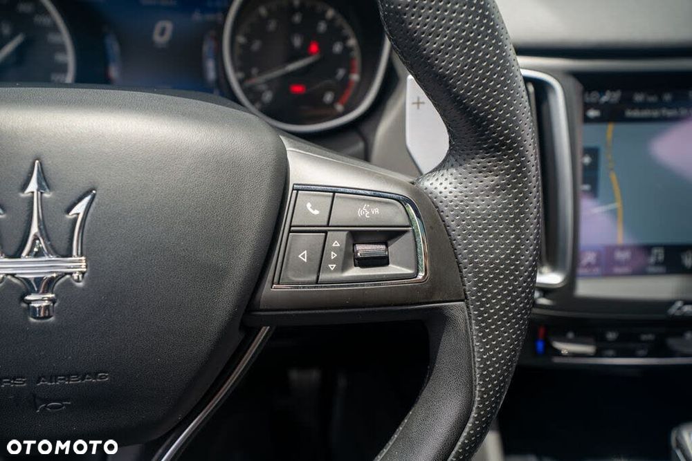 Maserati Levante S Q4 - 25