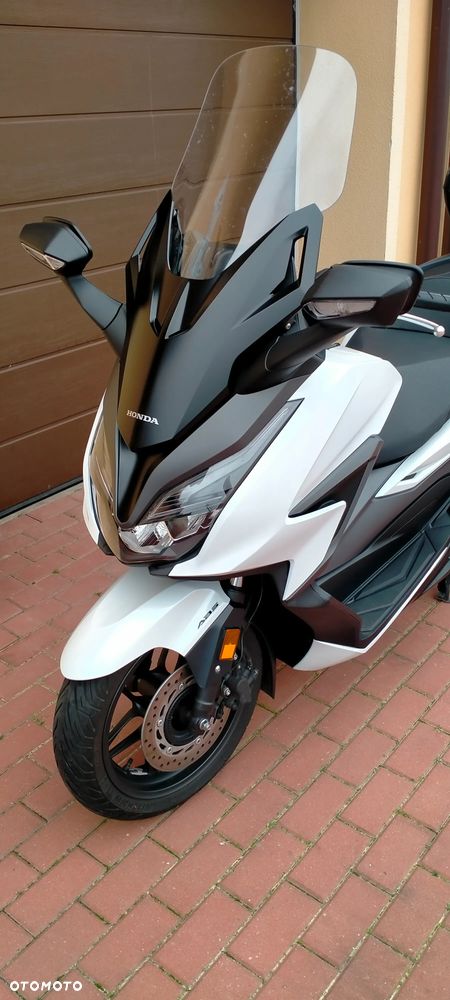 Honda NSS - 4