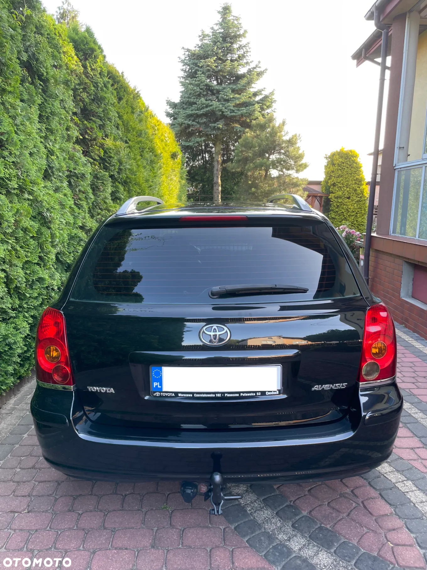 Toyota Avensis - 8